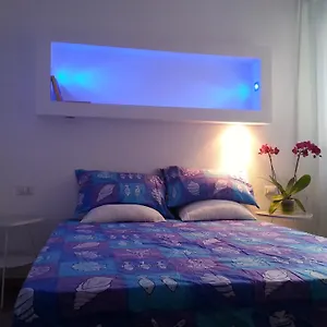 https://domus-pio-xi.it-romehotels.com